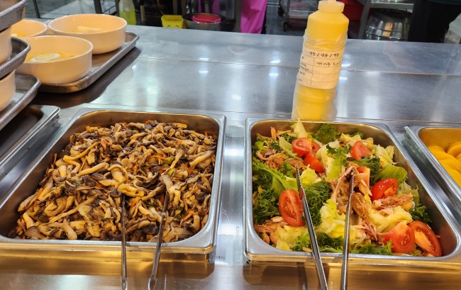 bb704f42c54815bfd7e3b39a8013fb0b_1760685