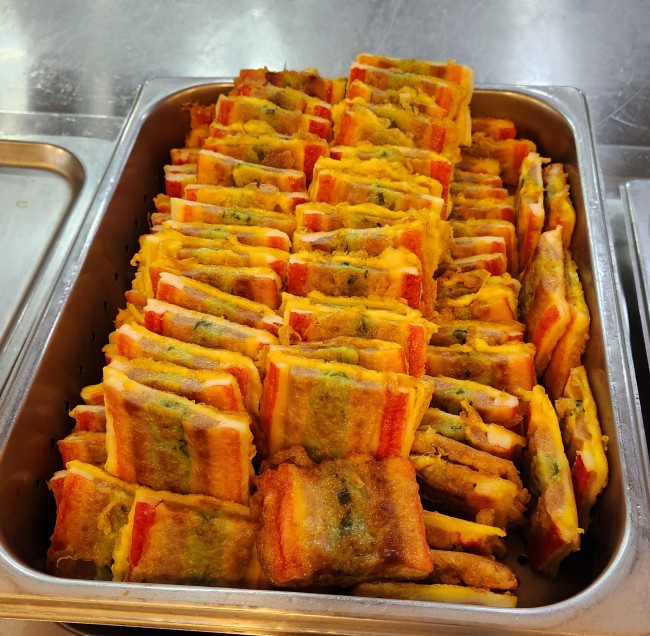 b6e52da5bf50feeff4e9680f355a0c3a_1763605